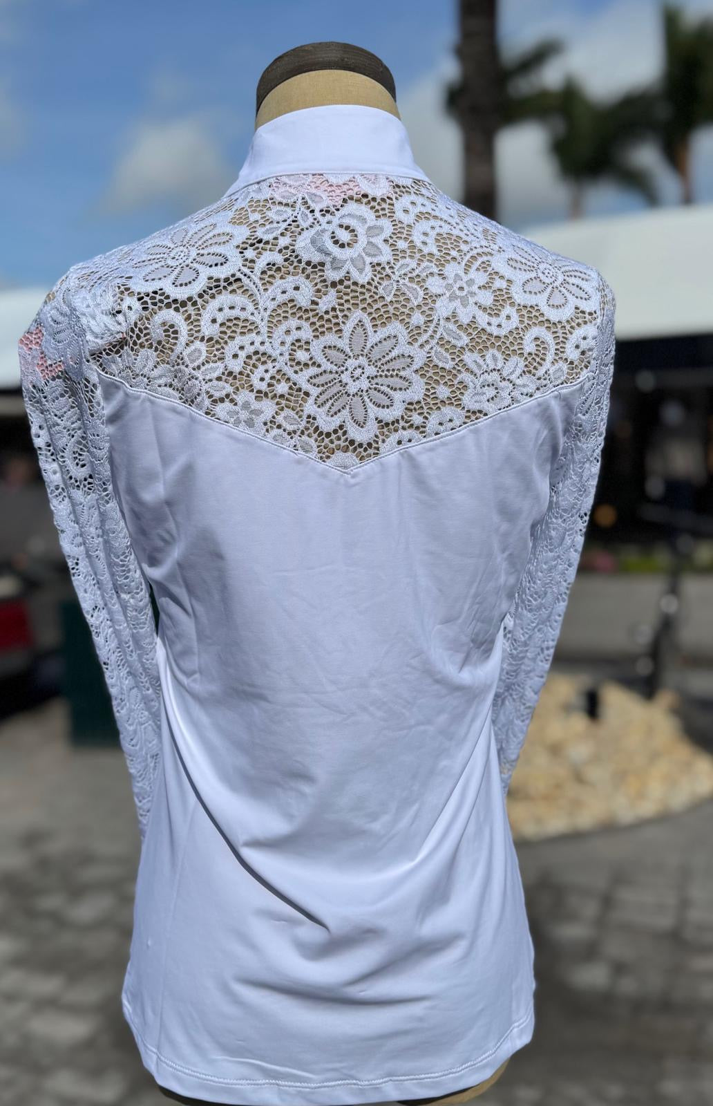 Hannah Childs Jaclyn 2.0 Lace Show Shirt With Snaps