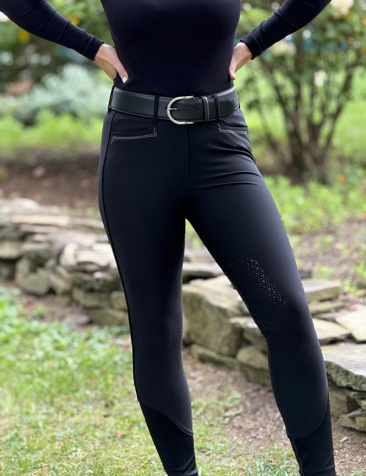 Equiline_Elverkh_breeches_black.jpg