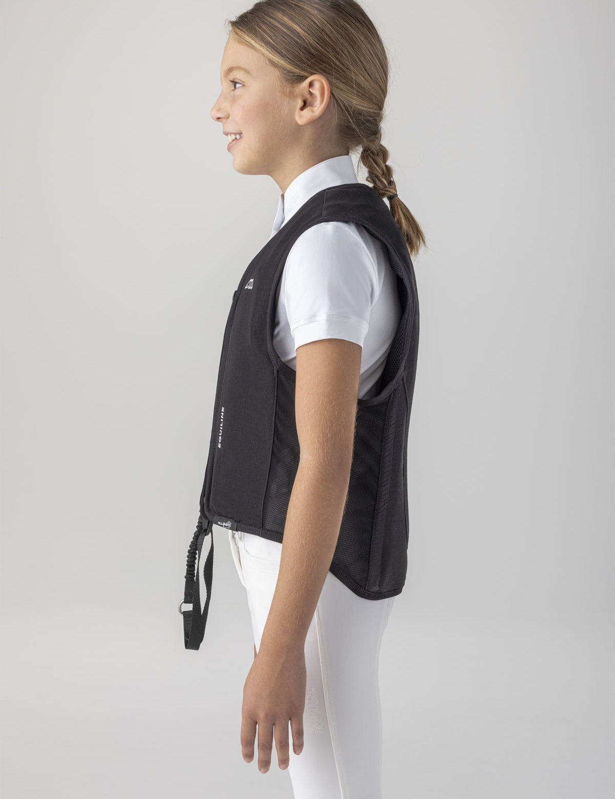 Equiline_kids_airbag_vest_side.jpg