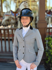 For Horses Cristina Show coat with contrast collar: dove grey with solid black collar