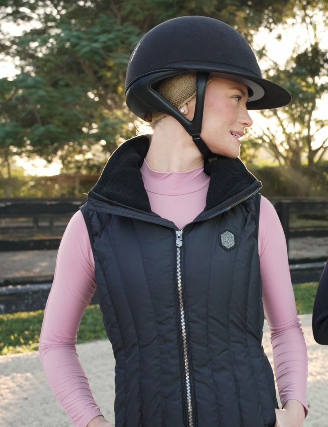 Samshield_Chamonix_vest_3.jpg