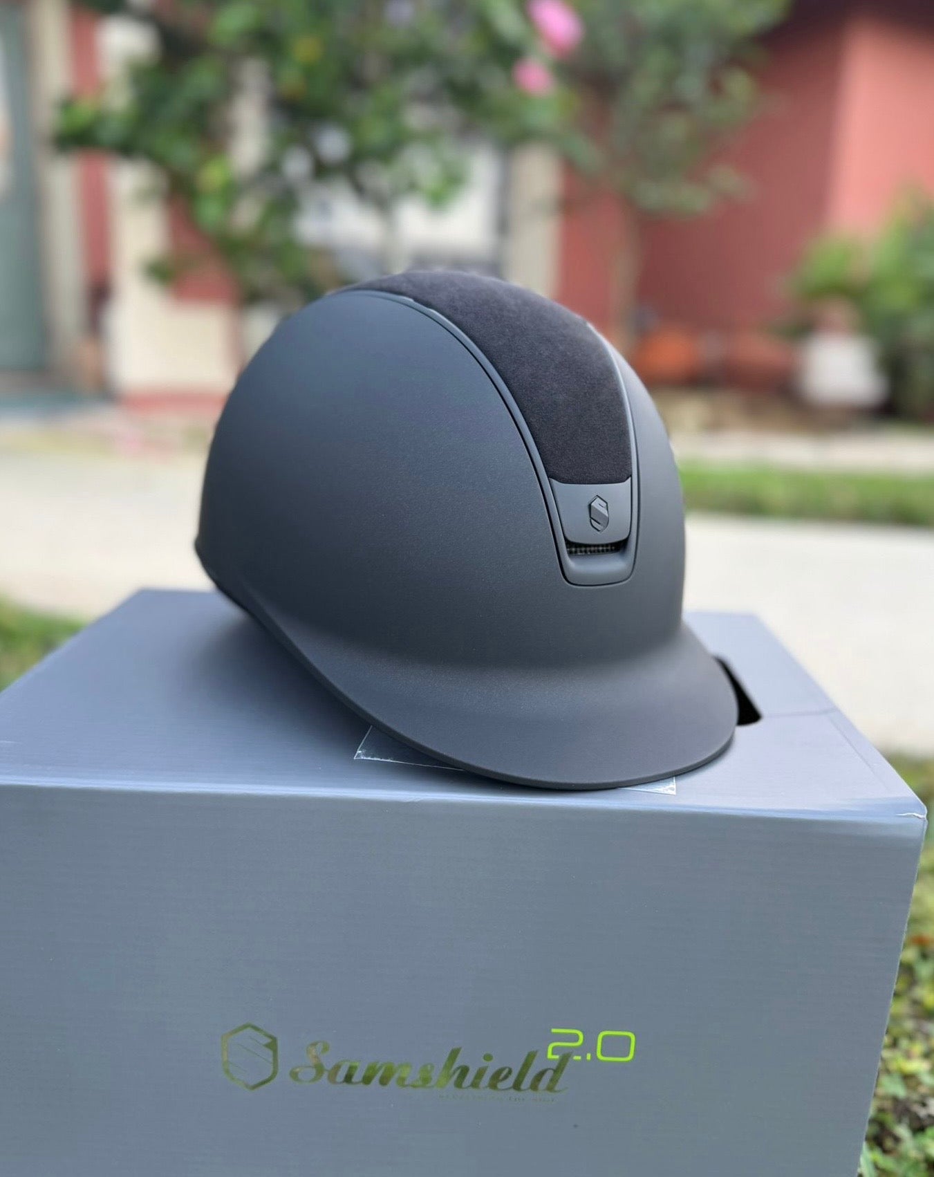 2.0 Shadowmatt with Alcantara top Samshield Helmet