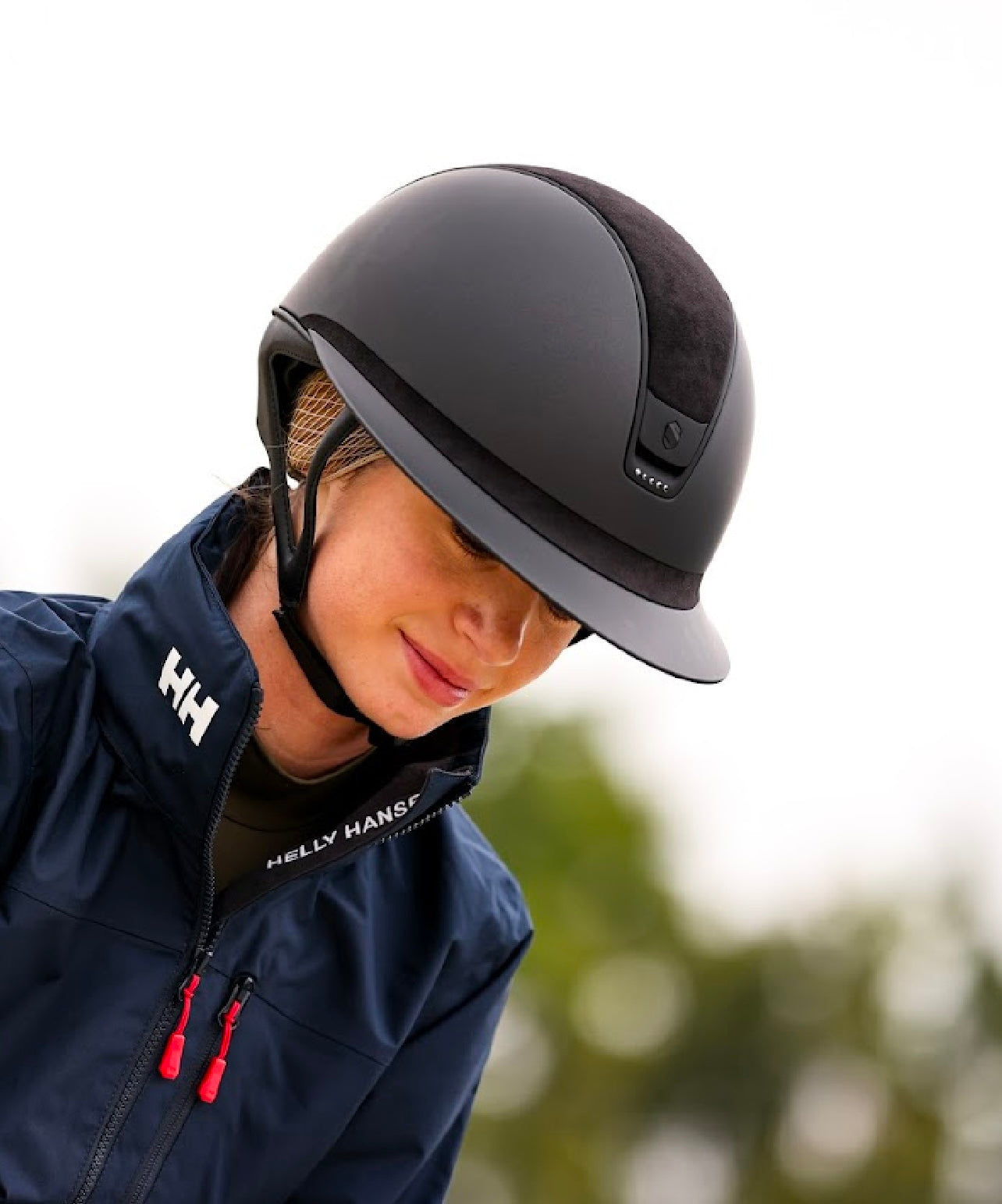 2.0 Miss Shield Shadowmatt with Alcantara Top and Band with 5 Crystals Samshield Helmet