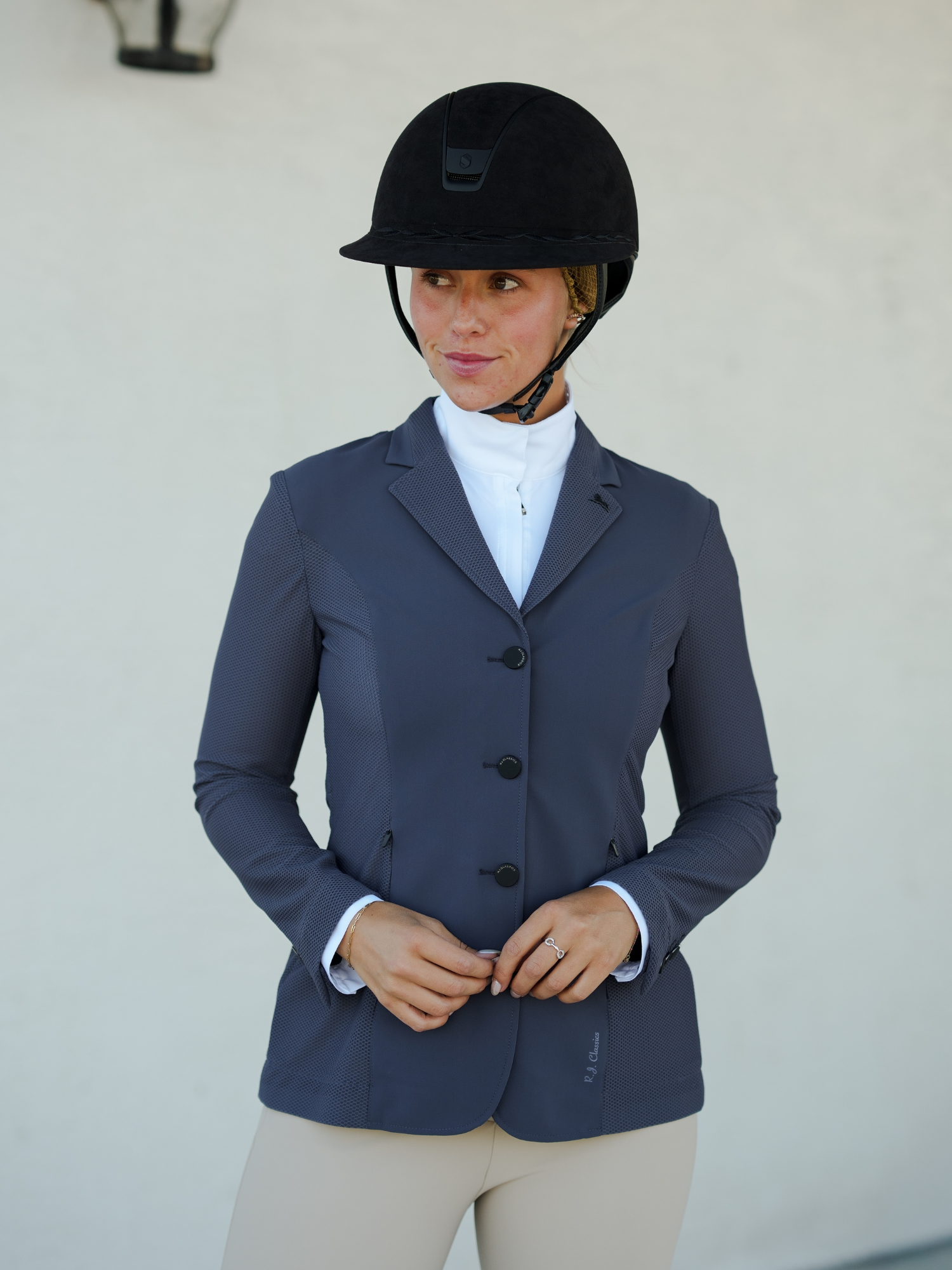 Show_Coat.png