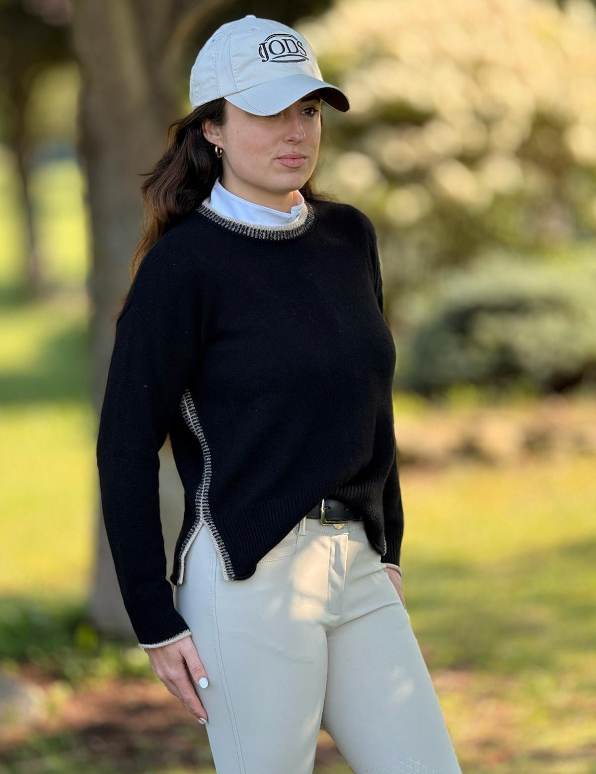 alashan_kennedy_plaited_trim_cashmere_sweater.jpg