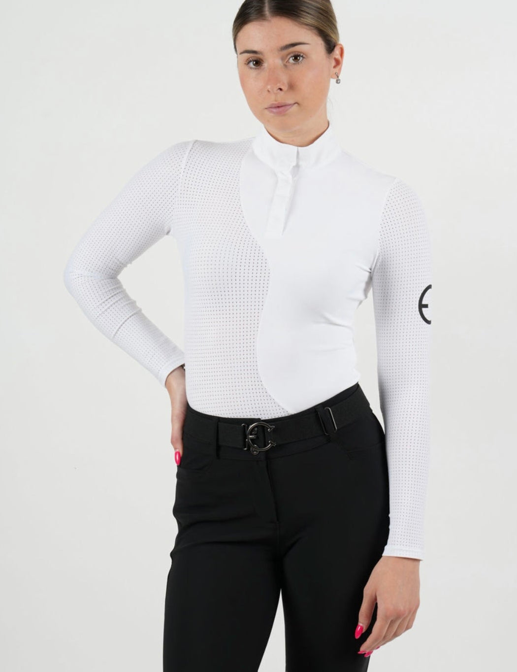 lennafullwhite.jpg