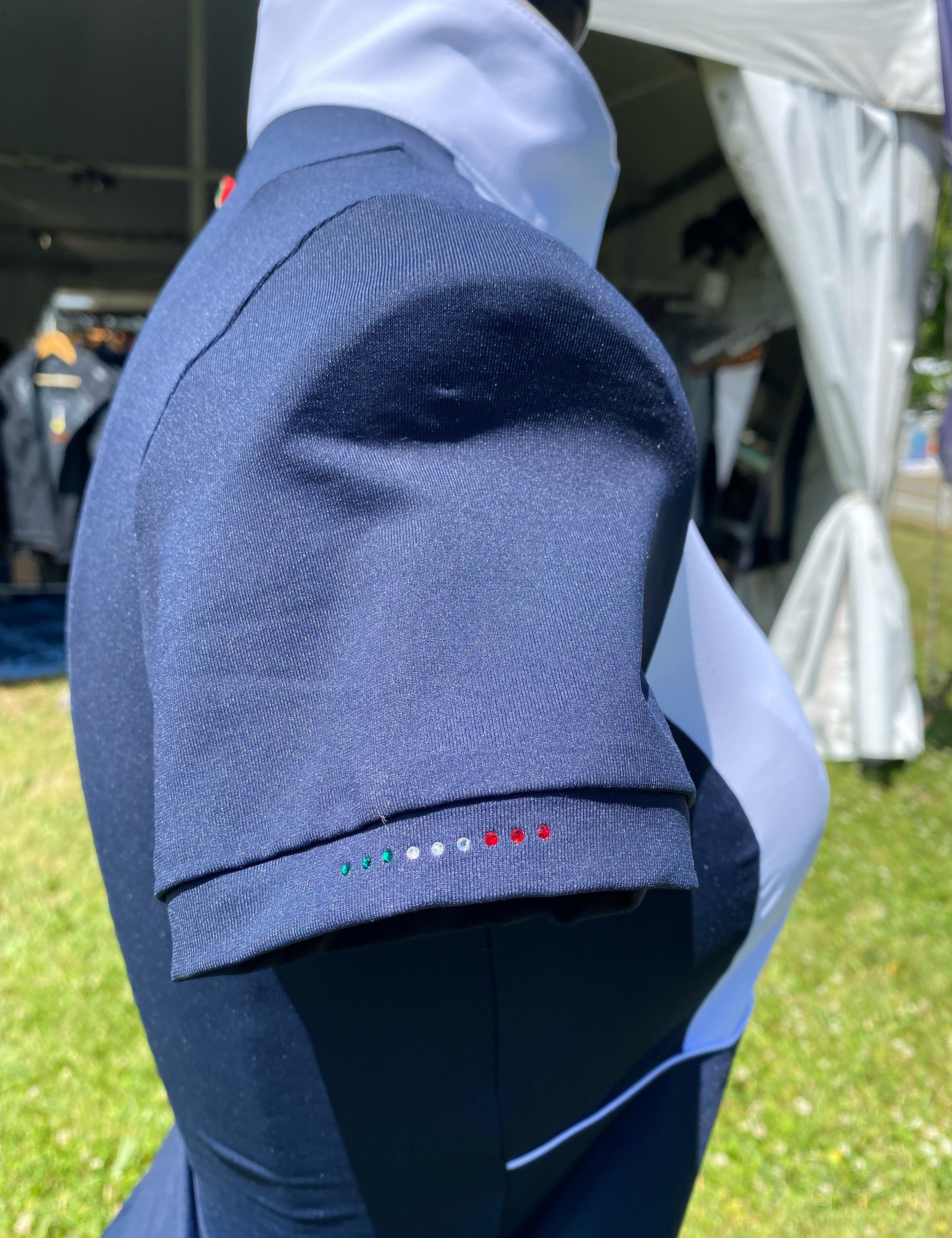 ForhorsesEmieshirtdetail.jpg